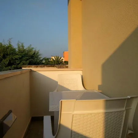 Mare Manu Gæstehus 4*